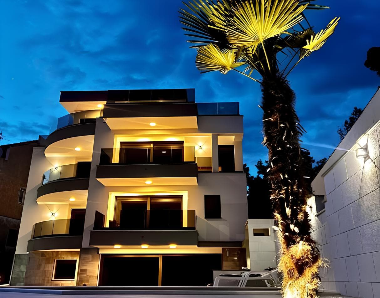 White Pearl Villa exterior